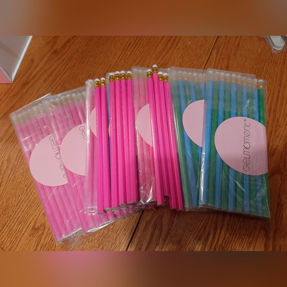 GelMoment Pencils Lot
